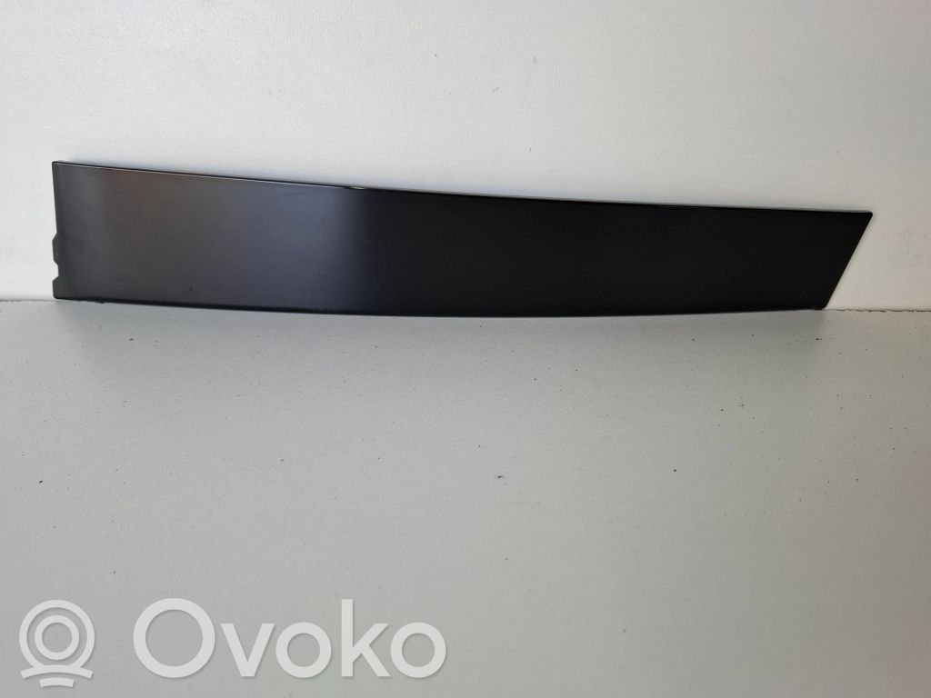 Lexus RX 450H Priekinių durų stiklo apdaila 