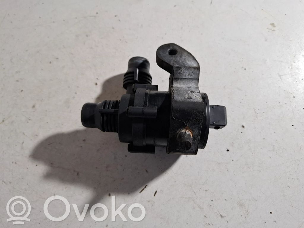 BMW 7 E65 E66 Elektriskais cirkulācijas sūknītis 