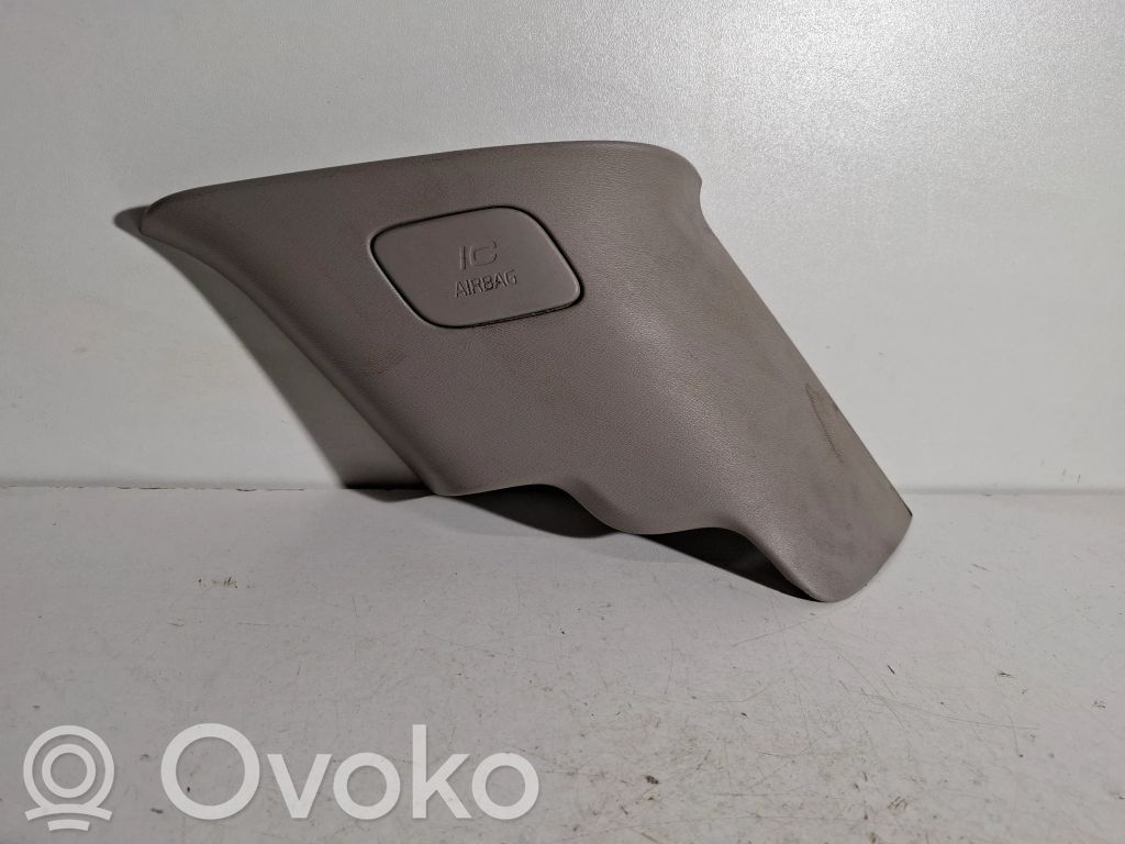 Volvo V60 Pilar (C) 