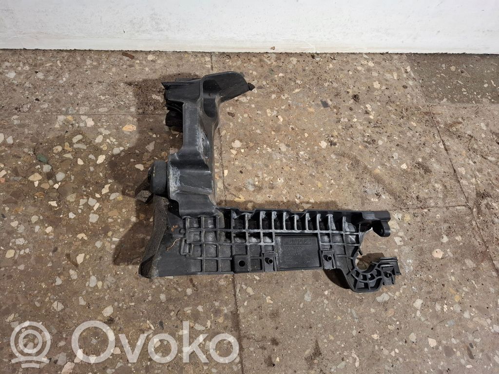 Volvo S60 Mocowanie akumulatora 