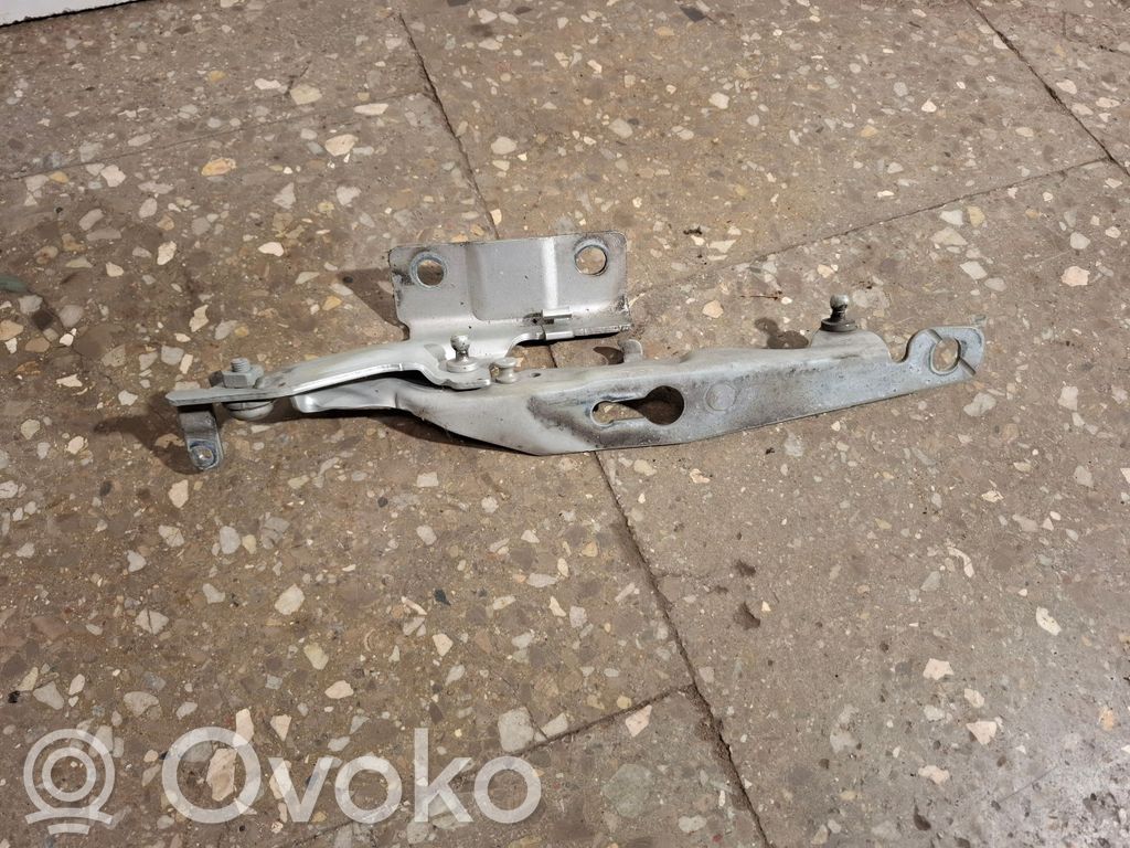 Volvo S60 Engine bonnet/hood hinges 