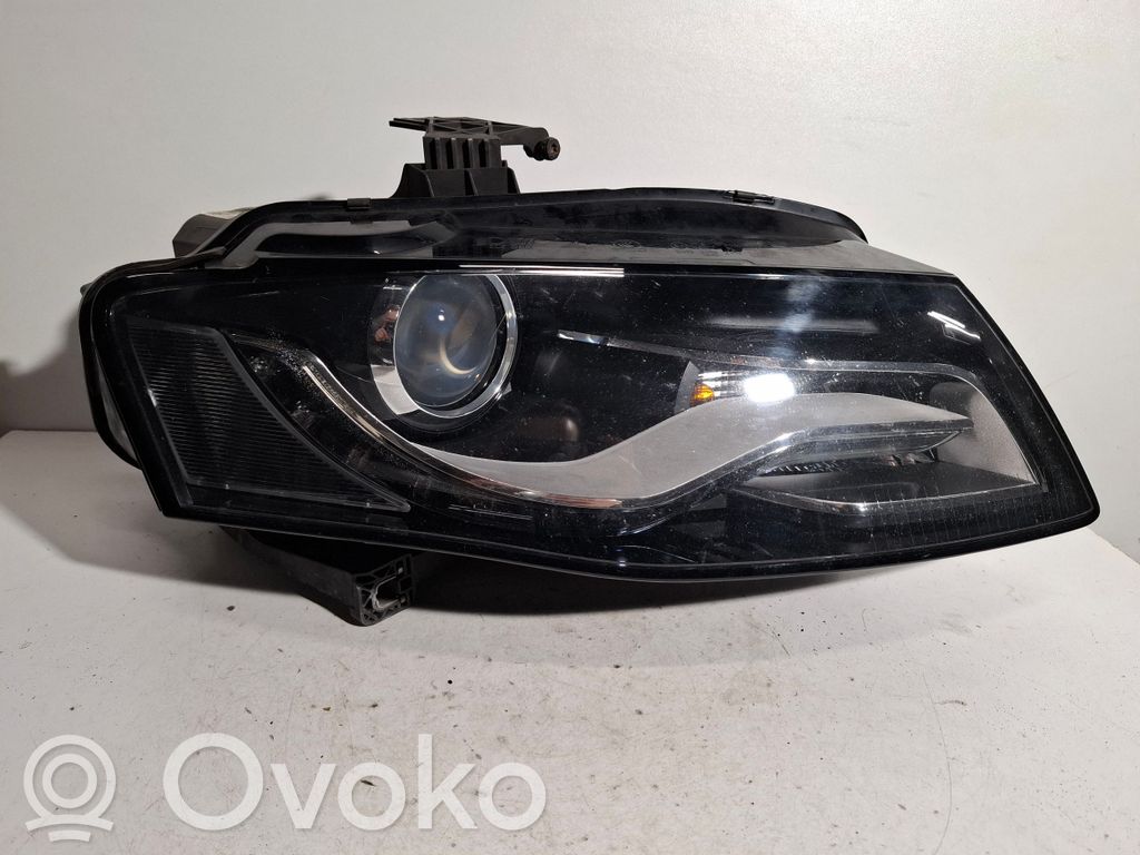 Audi A4 S4 B8 8K Lampa przednia 