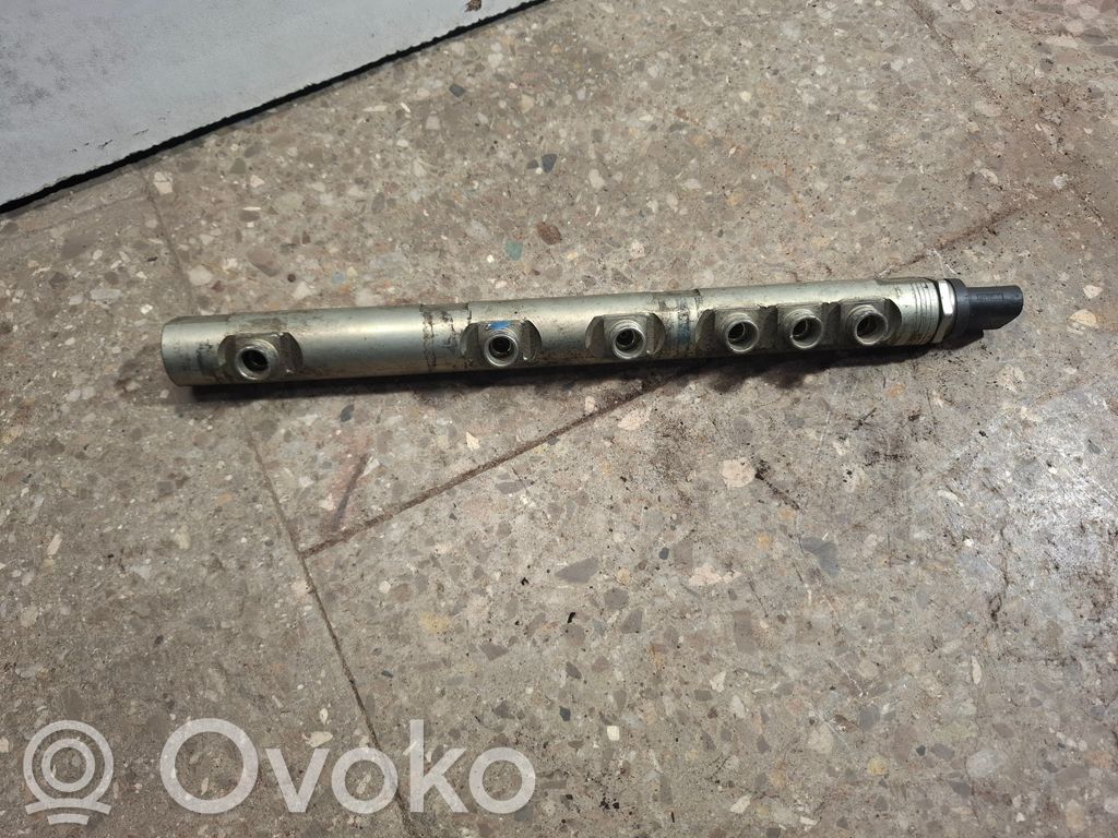 BMW 7 E65 E66 Fuel main line pipe 
