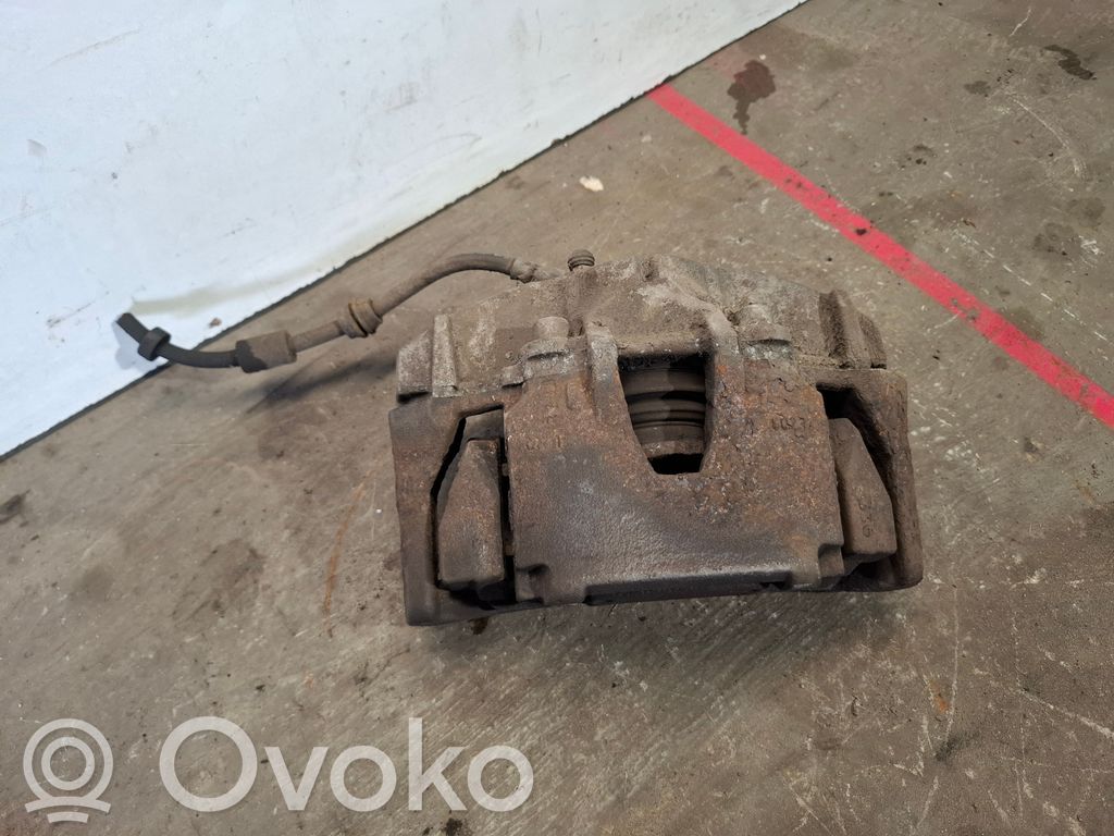 Volvo V60 Etujarrusatula 