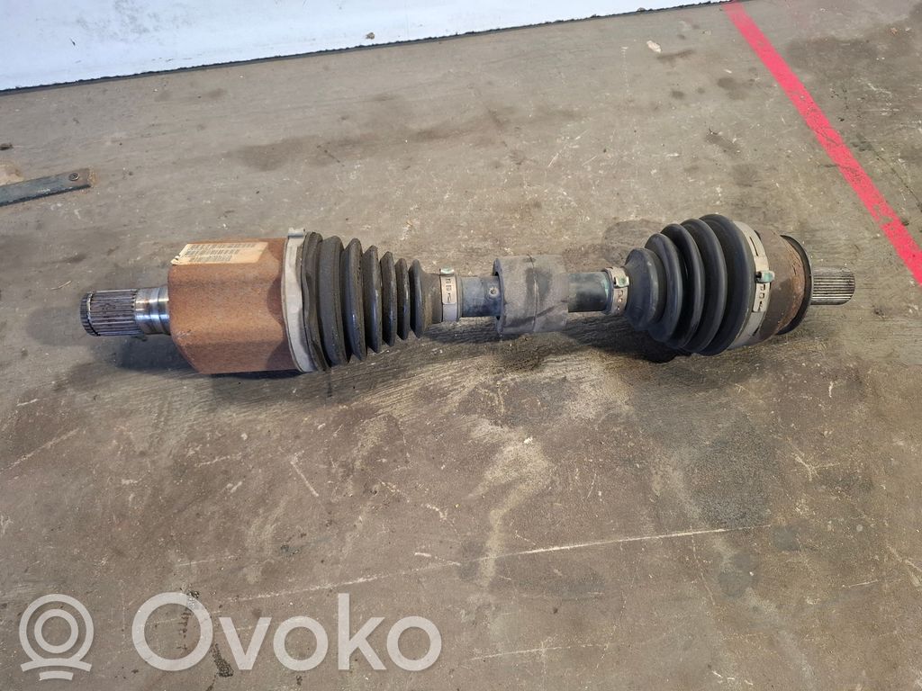Volvo V60 Priekinis pusašis 