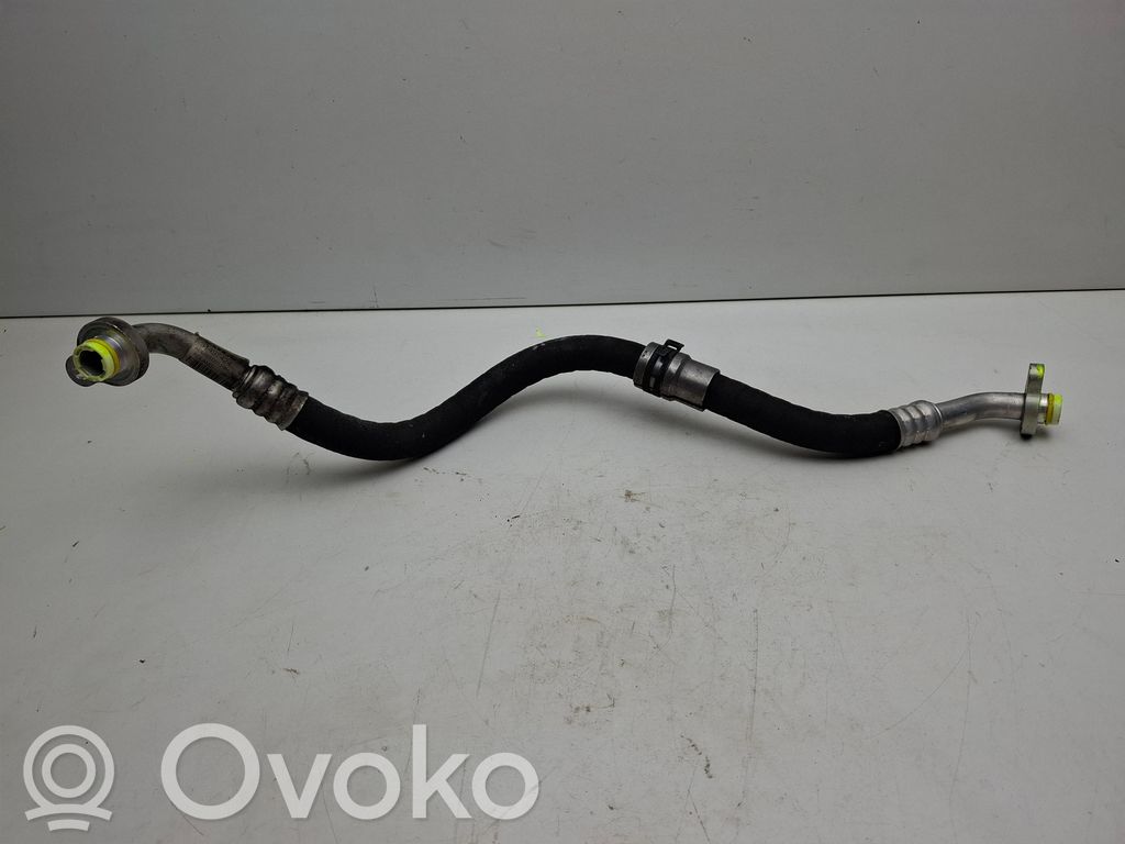 Volvo V60 Ilmastointilaitteen putki (A/C) 