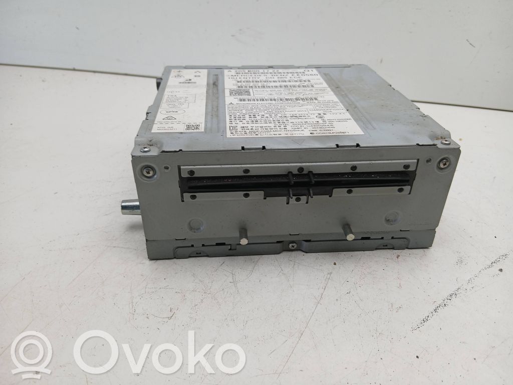 Mercedes-Benz C W205 Panel / Radioodtwarzacz CD/DVD/GPS 