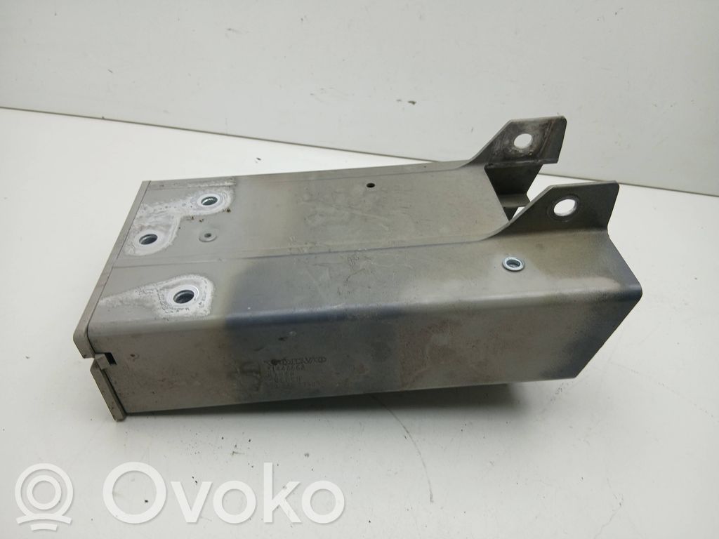 Volvo XC90 Front bumper shock/impact absorber 
