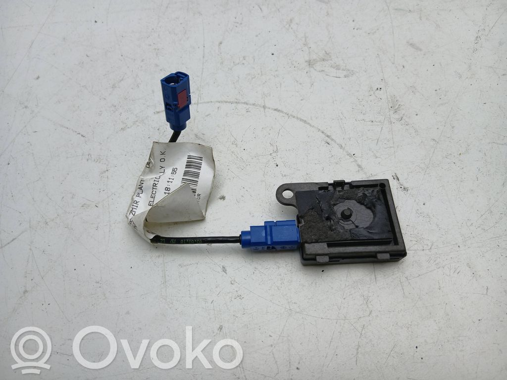 Volvo V60 Antenos stiprintuvas 