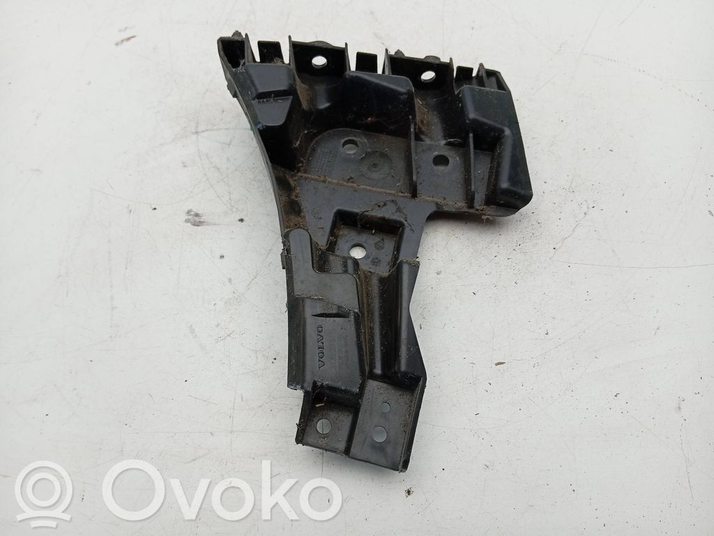 Volvo V60 Front bumper mounting bracket 