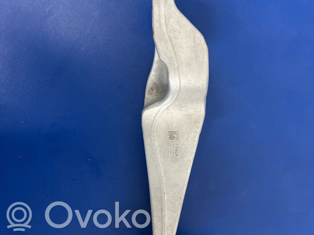 Galinė šakė   142042800B