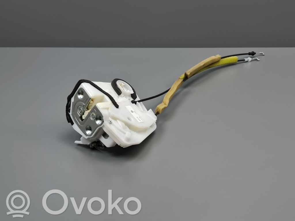 Mazda 6 Front door lock 