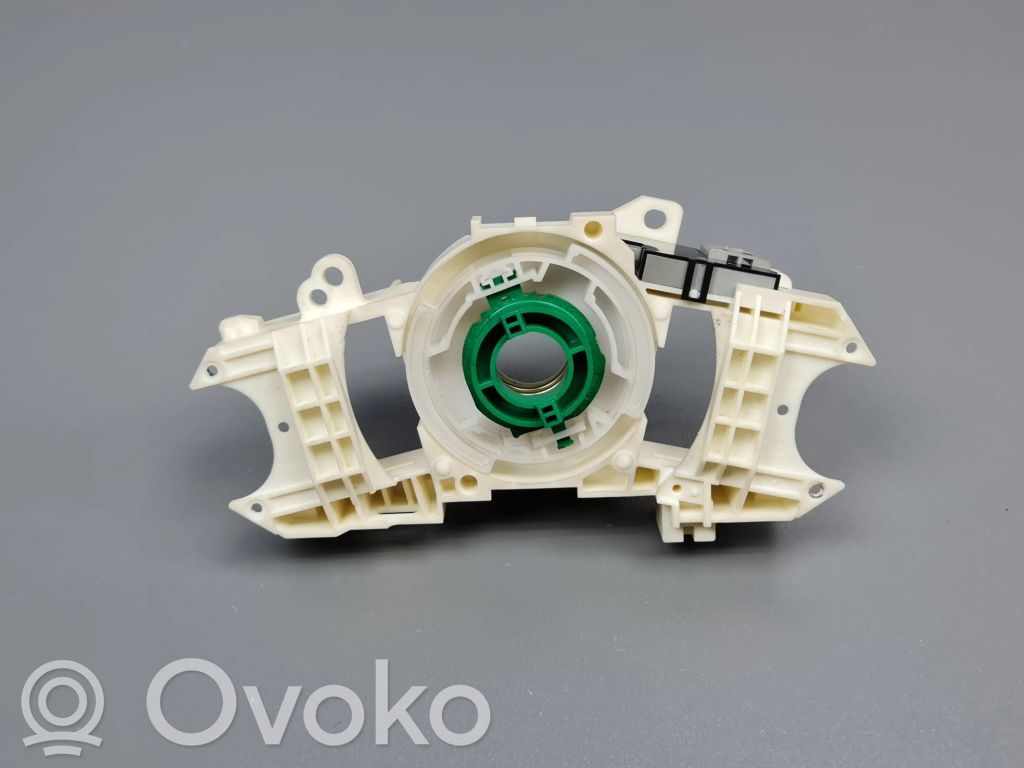 Steering angle sensor   M23452