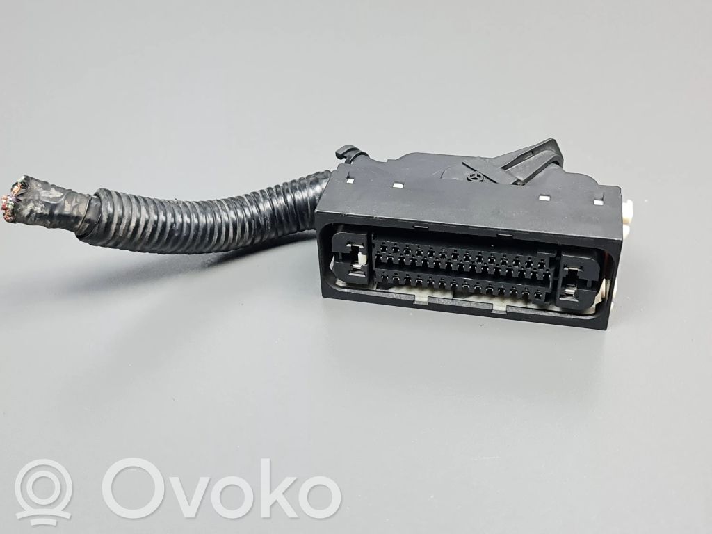 ABS module connector plug   AMP