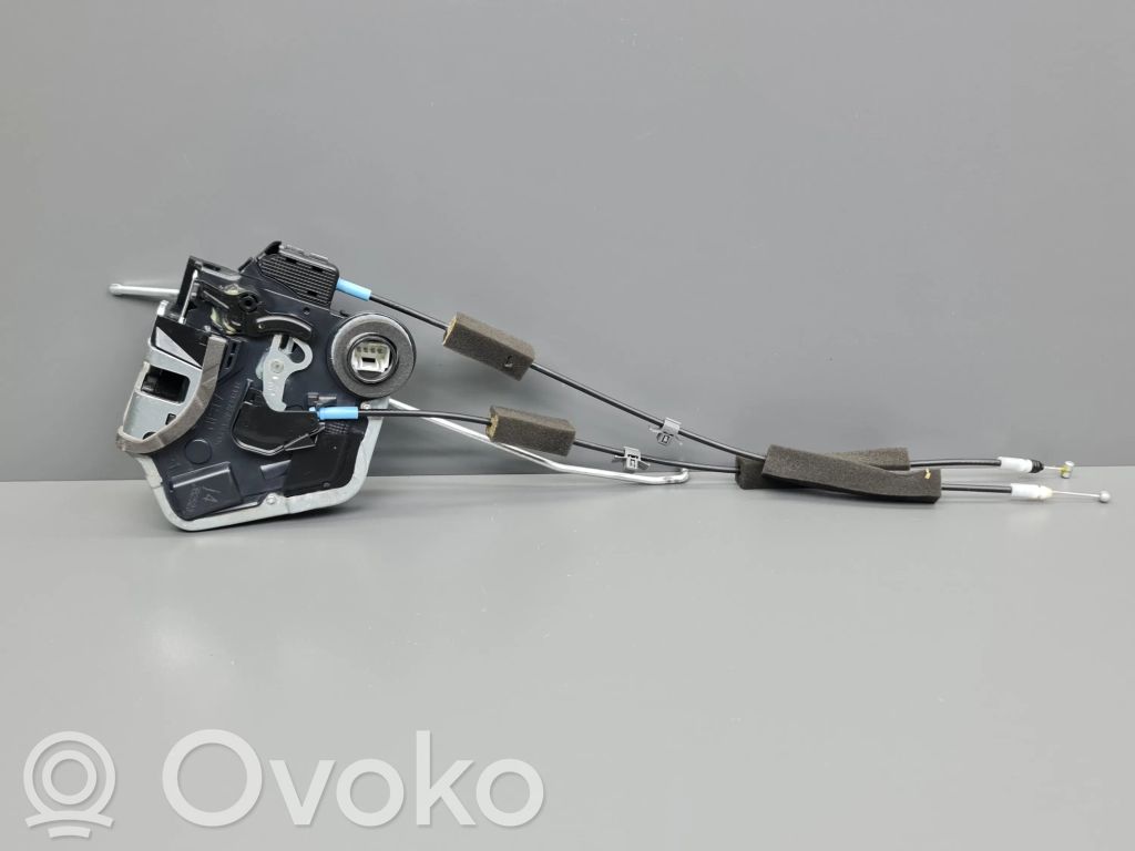 Honda Civic IX Takaoven lukko 
