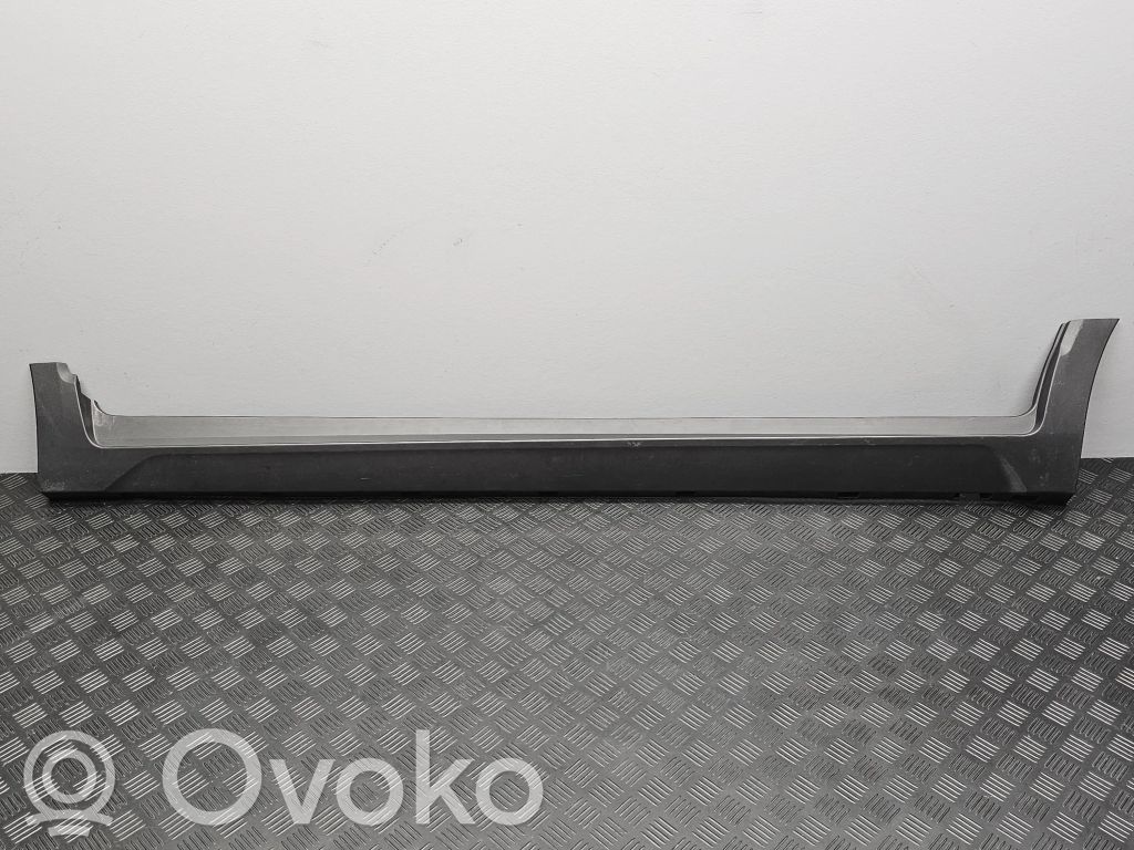 Opel Crossland X Listón 