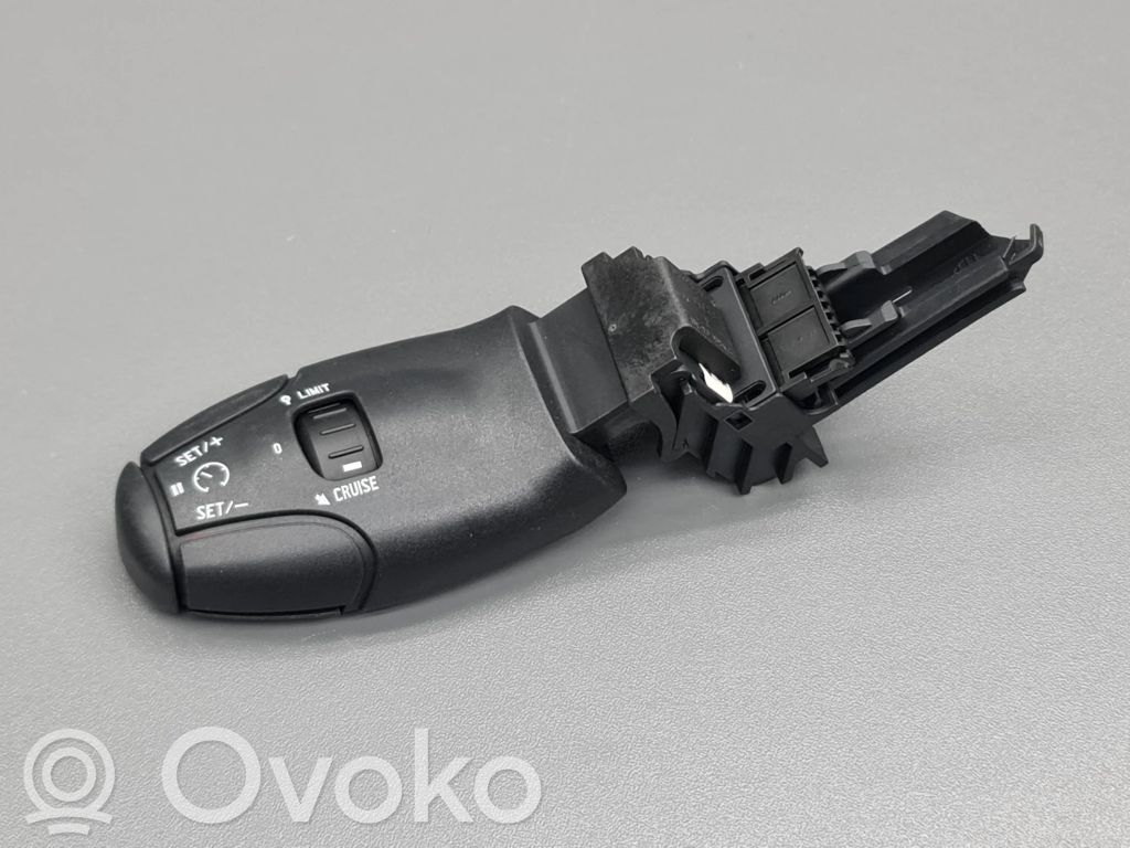 Peugeot 407 Cruise control stalk 