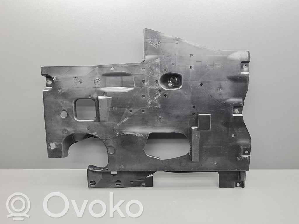 Protección inferior lateral   GHP956122,GHP9561ZX,K6805