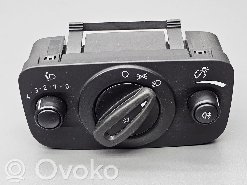 Ford Fiesta Light switch 