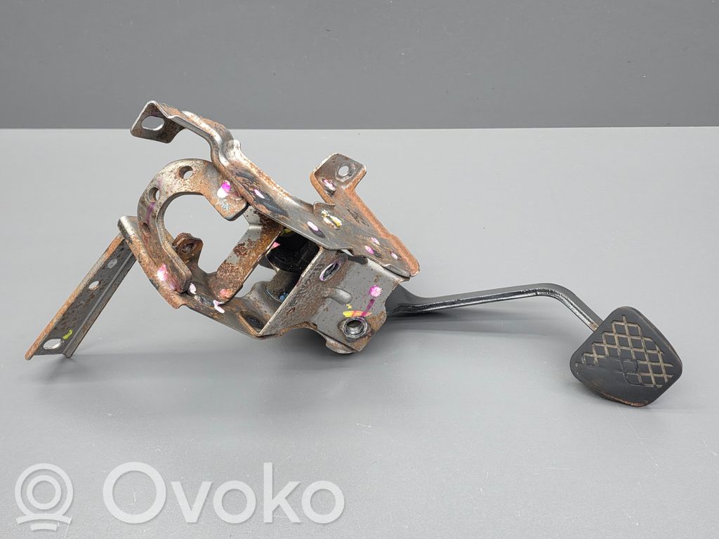 Pedal de embrague