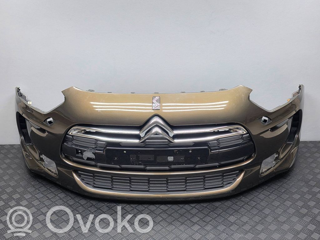 Citroen DS5 Front bumper 