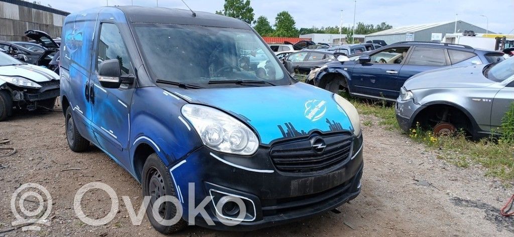 Opel Combo D Etujarrusatula 