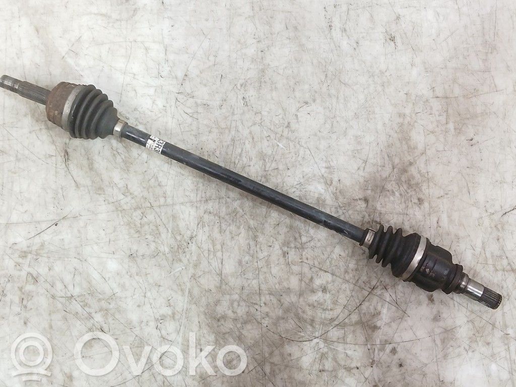 Toyota Aygo AB40 Priekinis pusašis 