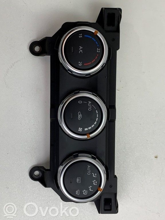 Mazda 2 Climate control unit 