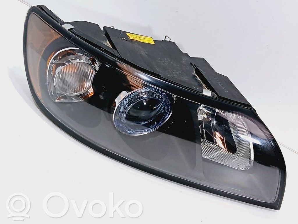Volvo S40 Lampa przednia 