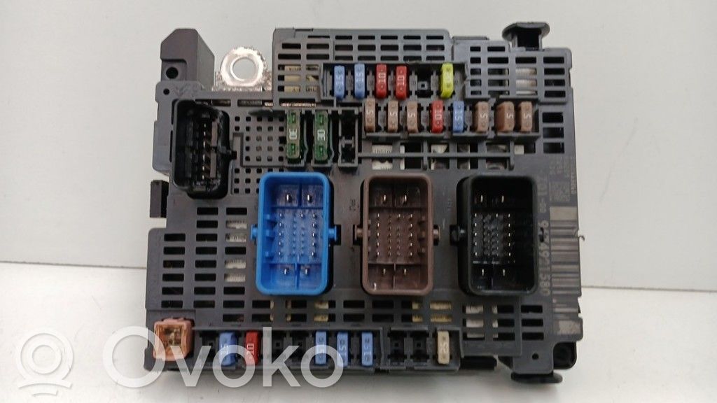 Citroen C4 I Juego de caja de fusibles 