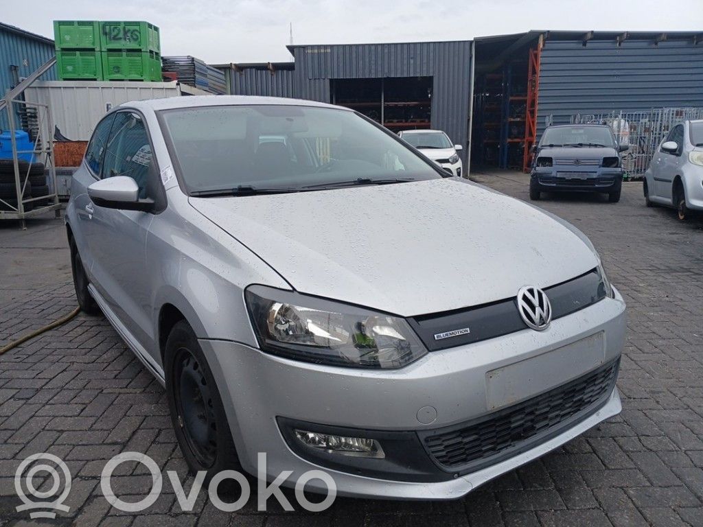 Volkswagen Polo V 6R Planetară față 
