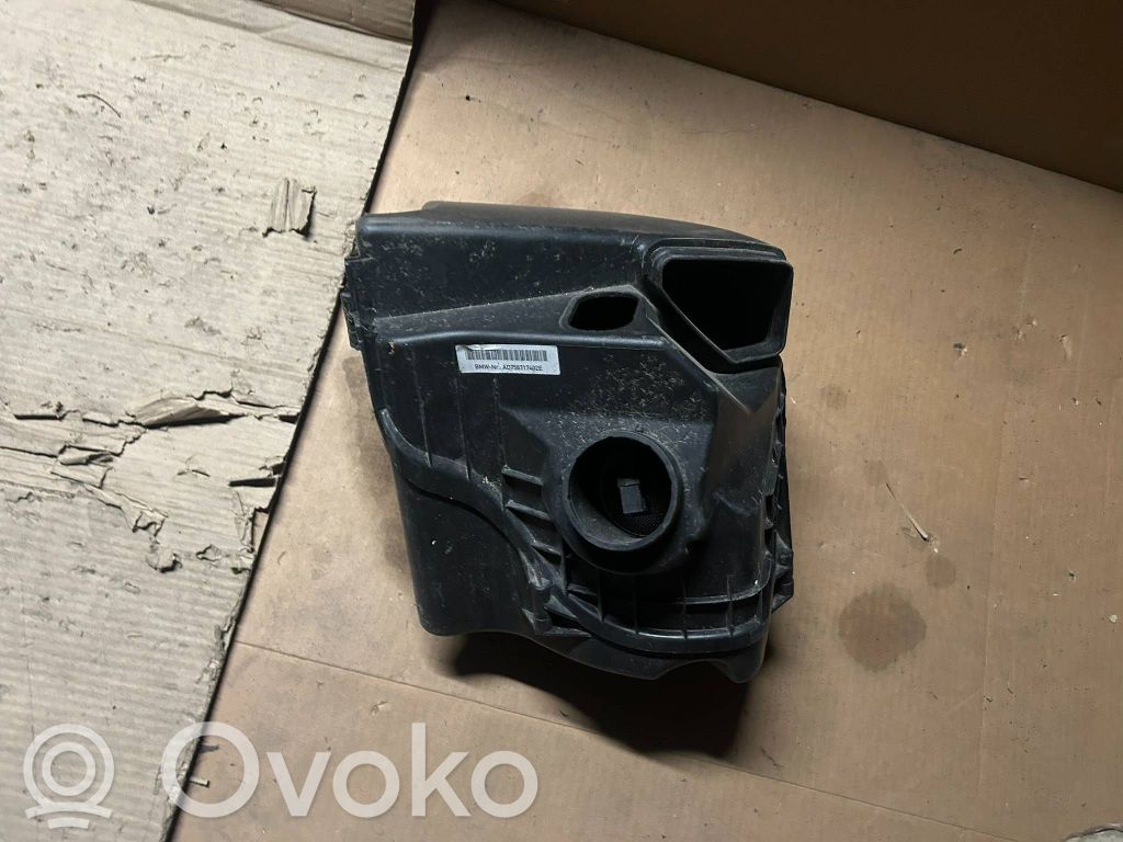 BMW 1 E81 E87 Air filter box 