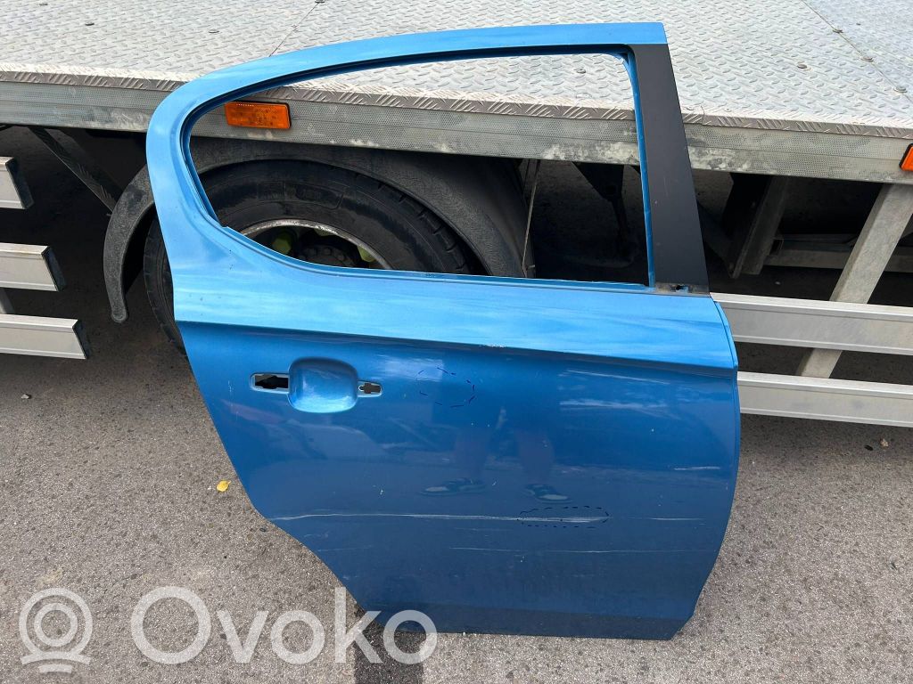 Rear door