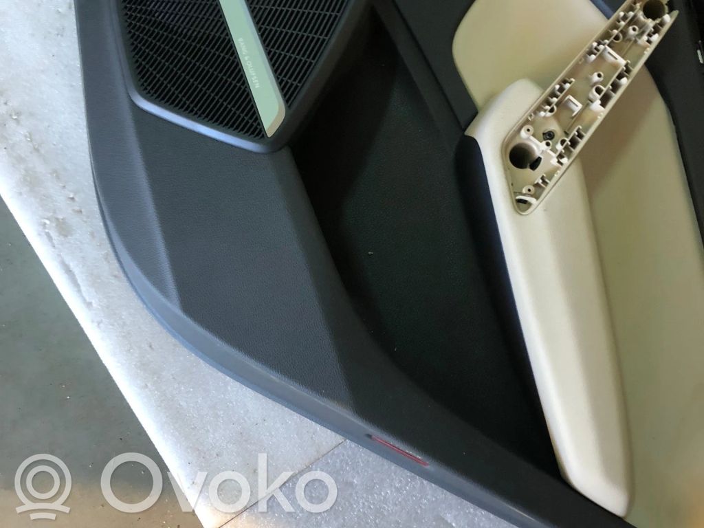 Audi Q5 SQ5 FY Boczki / Poszycie drzwi tylnych 