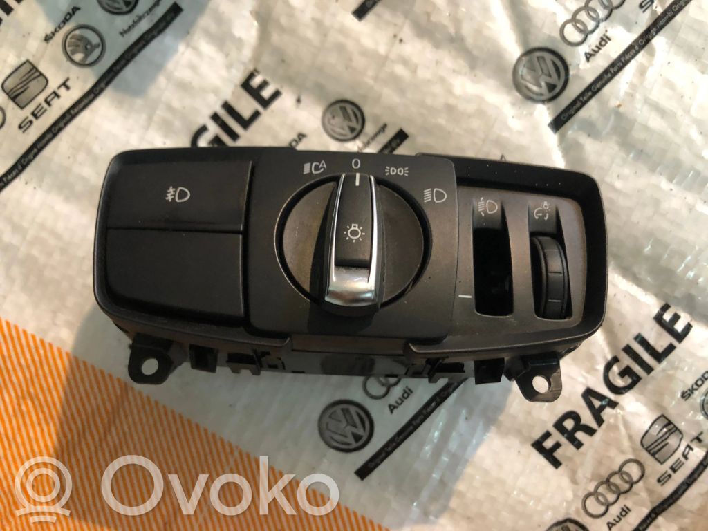 BMW 1 F20 F21 Przełącznik świateł 