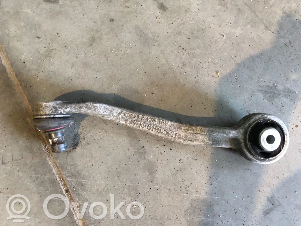 Audi Q5 SQ5 8R Etu-ylätukivarren haarukkavipu 