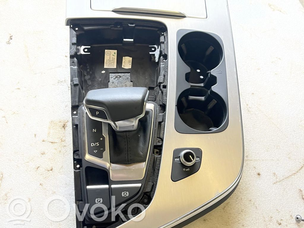 Audi Q7 4M Autres éléments de console centrale 
