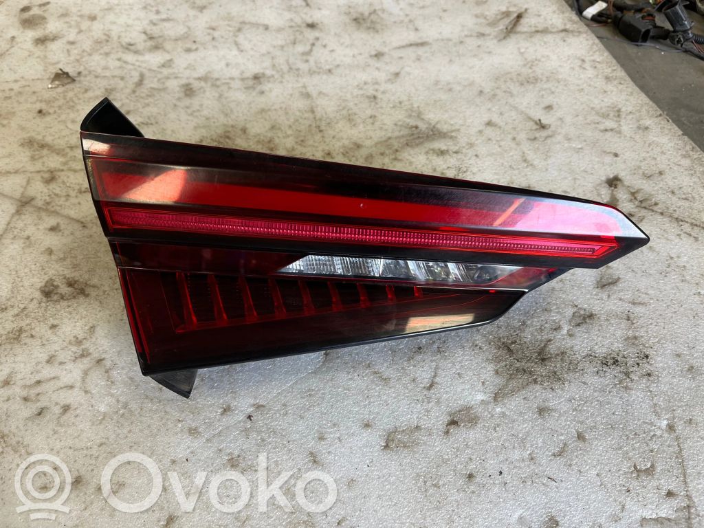 Audi A5 Lampy tylnej klapy bagażnika 