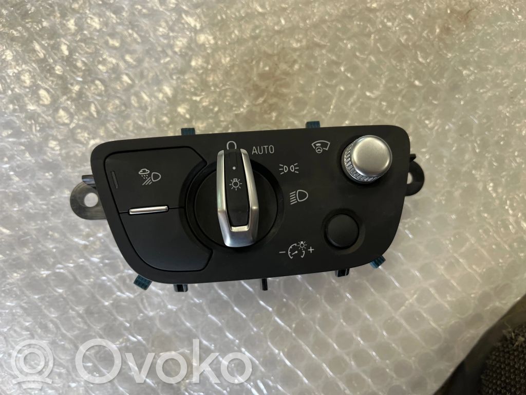 Audi Q7 4M Light switch 