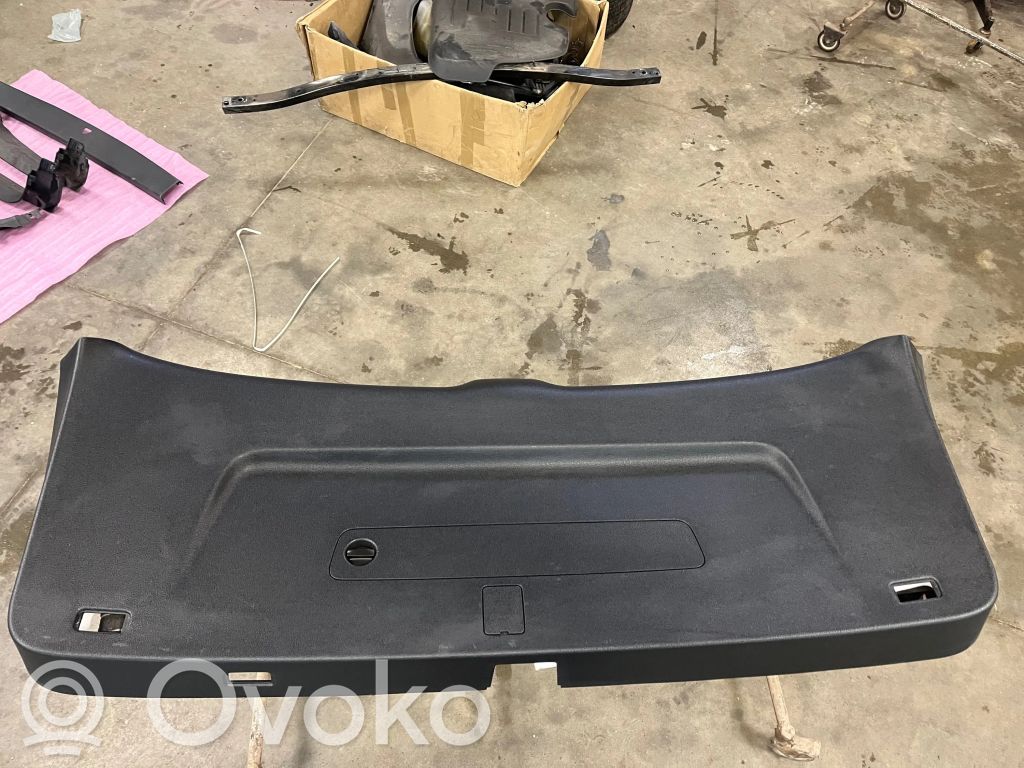 Audi Q7 4M Tailgate trim 