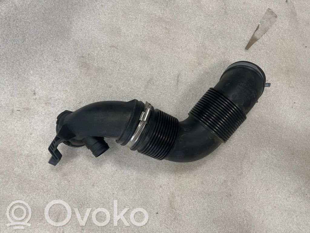 Część rury dolotu powietrza   5Q0129656K