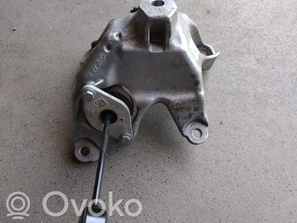 Audi Q7 4M Engine mounting bracket 