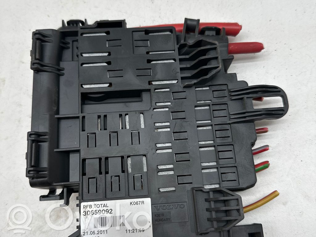 Módulo de fusible   30659092,019938,21052011,K067R