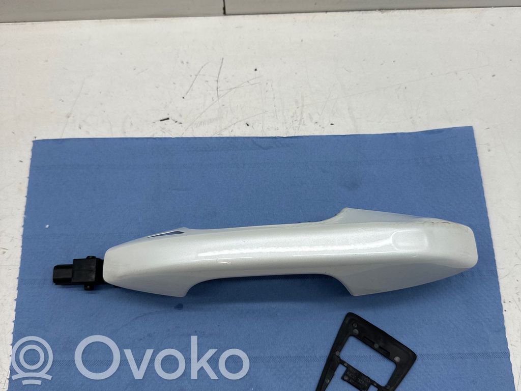 Volvo C40 Klamka zewnętrzna drzwi przednich 