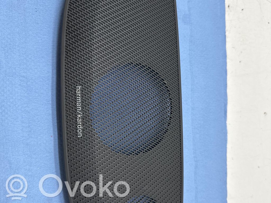 Volvo C40 Cache enceinte centrale 