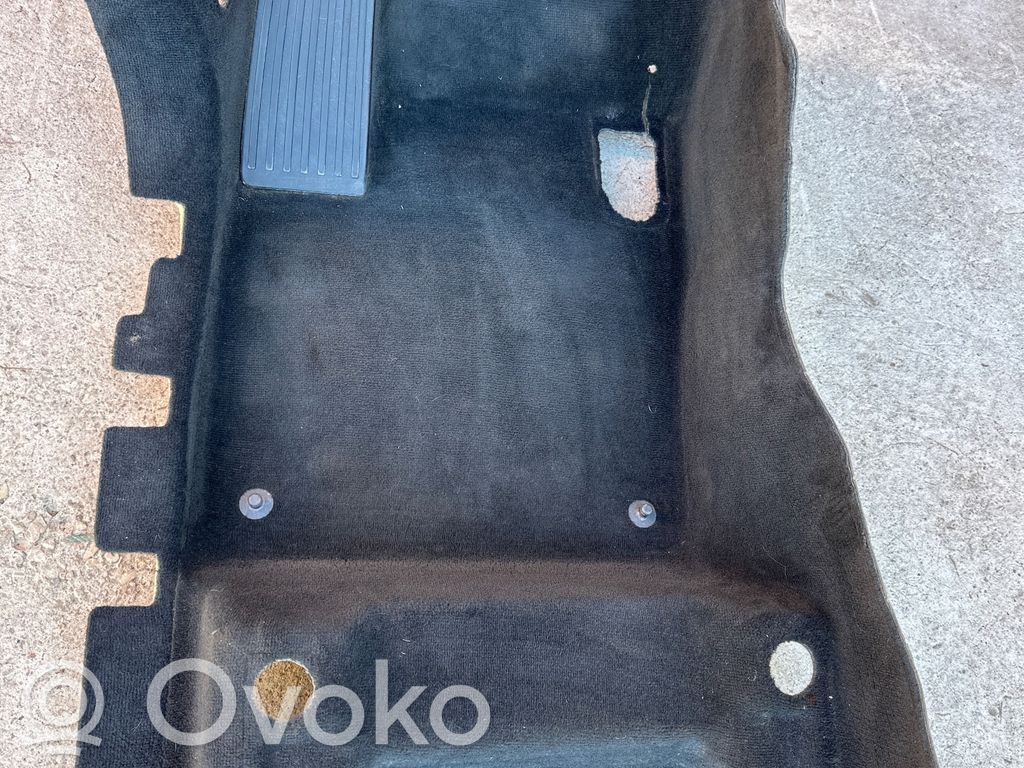 Volvo XC90 Wykładzina podłogowa przednia 