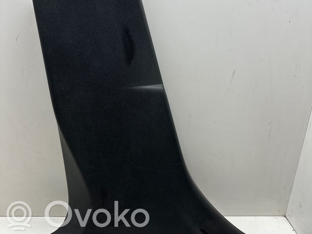 Volvo V40 (B) statramsčio apdaila (apatinė) 