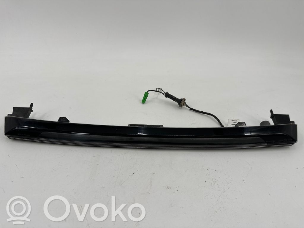 Volvo V60 Third/center stoplight 