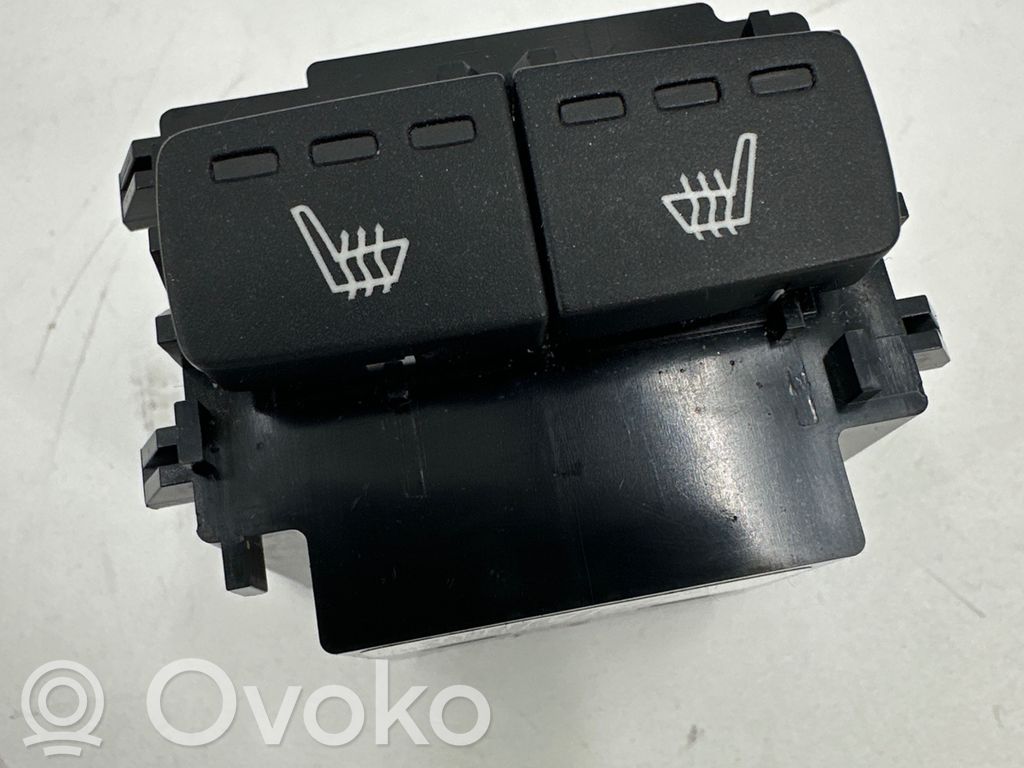 Volvo S90, V90 Przełączniki podgrzewania foteli 
