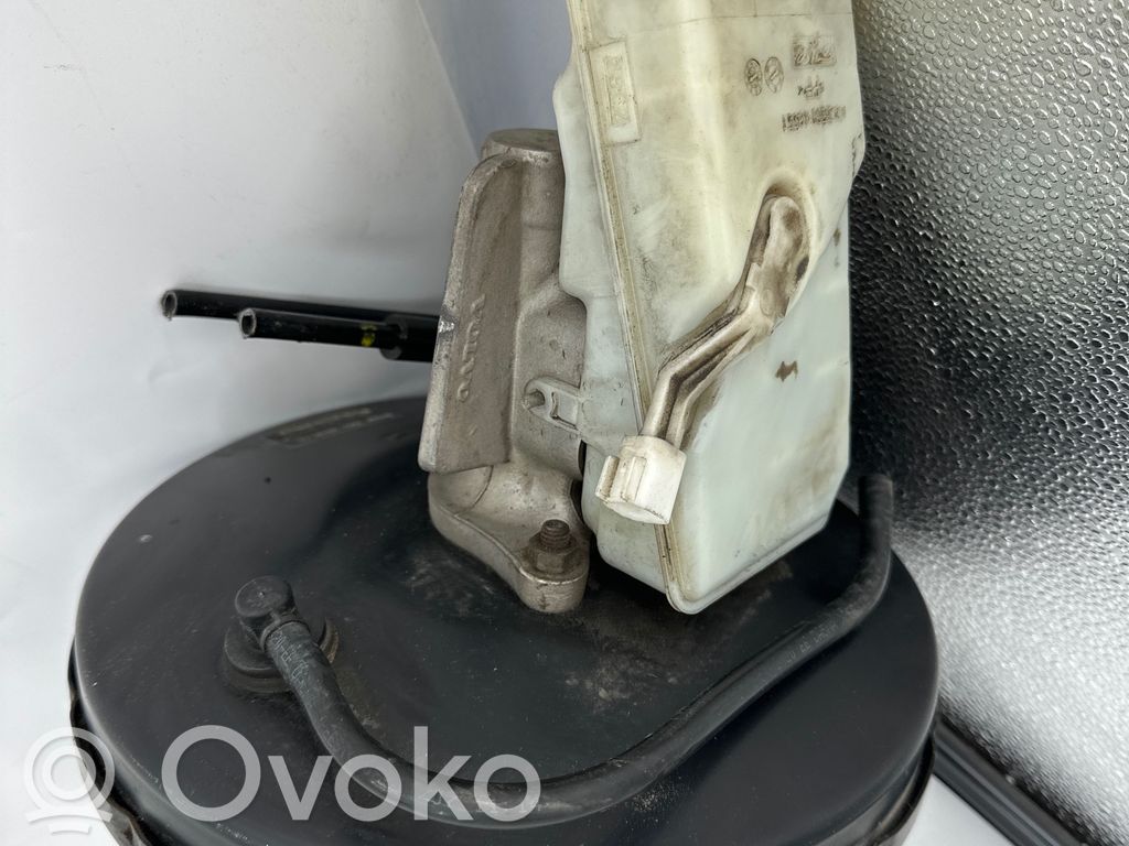 Volvo V50 Jarrutehostin 